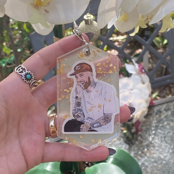 Mac Miller Tiny Desk Concert Cartoon & Gold Flakes Keychain Bag Charm Resin Art - Picture 7 of 12